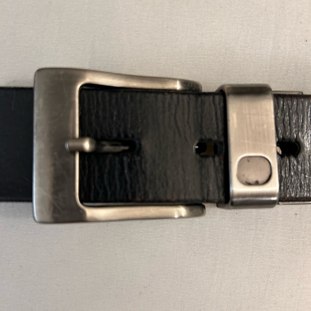 Men’s Argentina Swivel Buckle Reversible Black to Brown Belt